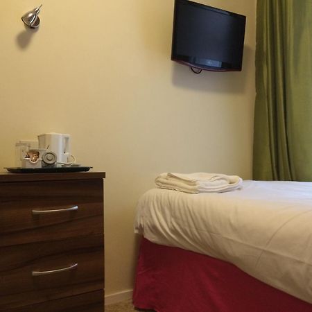 Tiffany'S Hotel Blackpool Room photo